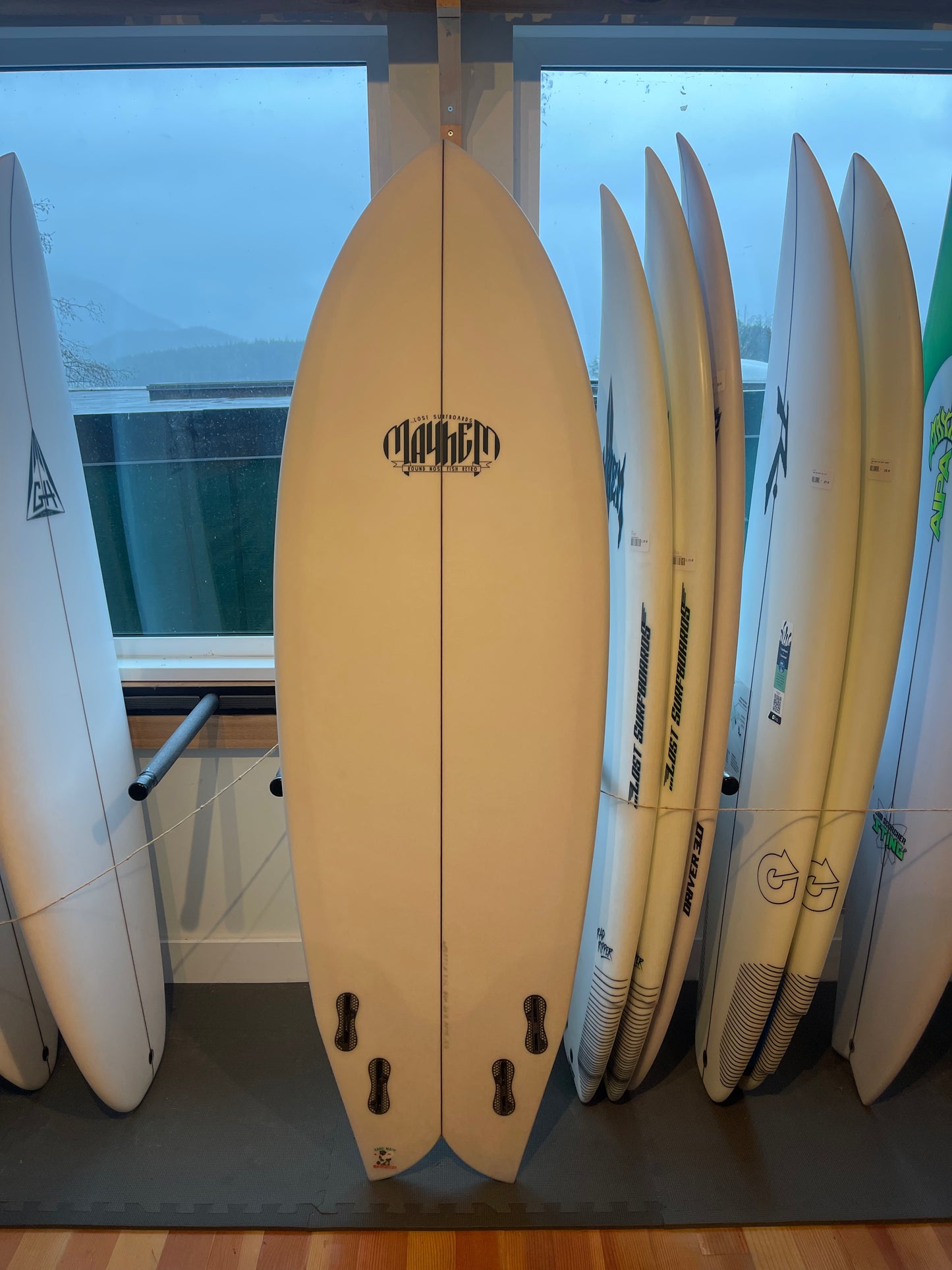 LOST ROUND NOSE FISH RETRO 5'8"